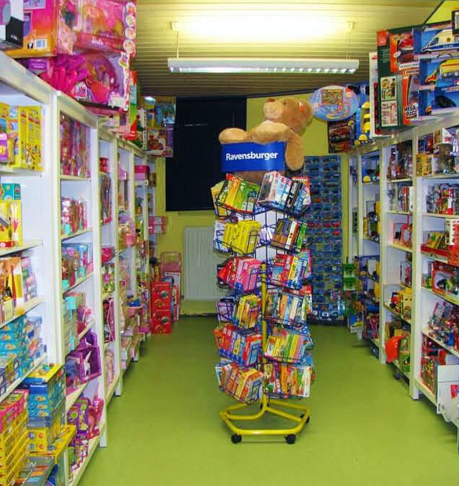 Bader Sachsenheim Blick in die Spielwarenabteilung